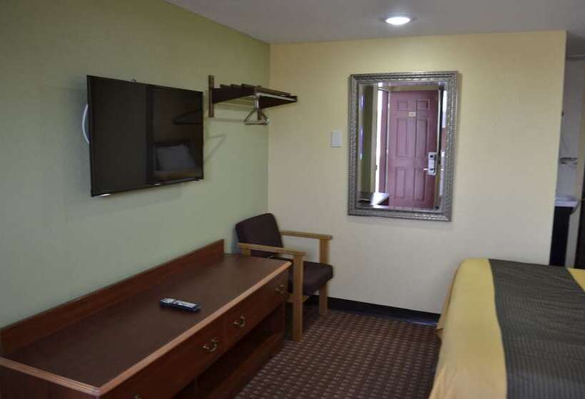 غرفه قياسيه سريرين مزدوجين, Budget Inn Williamsville