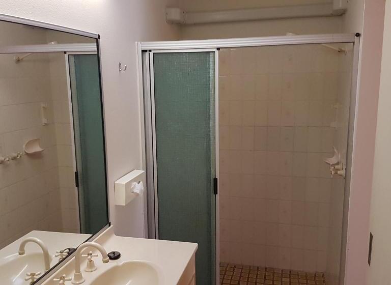 수피리어 패밀리 룸, Chelsea Motor Inn