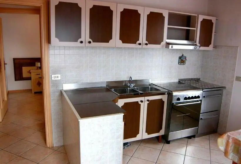 1 Bedroom Apartment Lake View, Agritur Vento Alpino