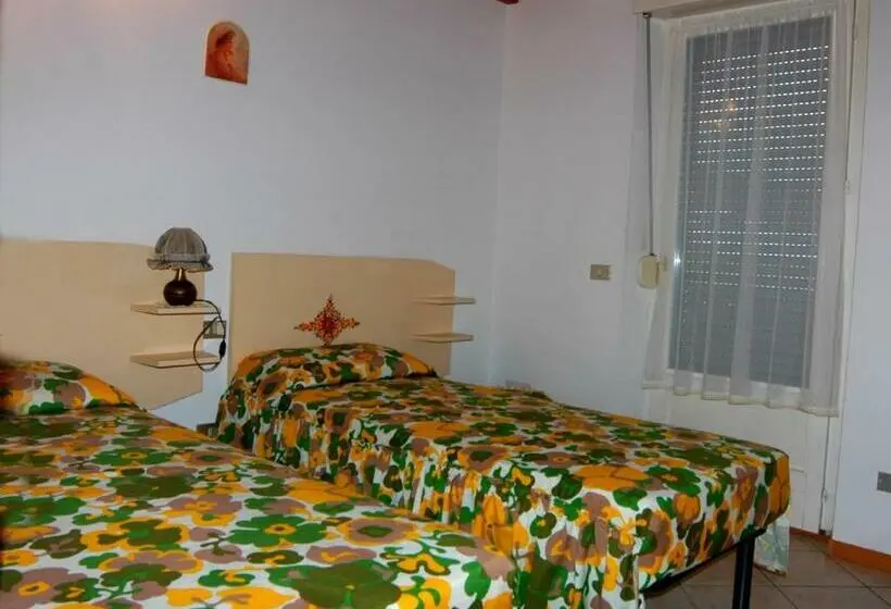 1 Bedroom Apartment Lake View, Agritur Vento Alpino