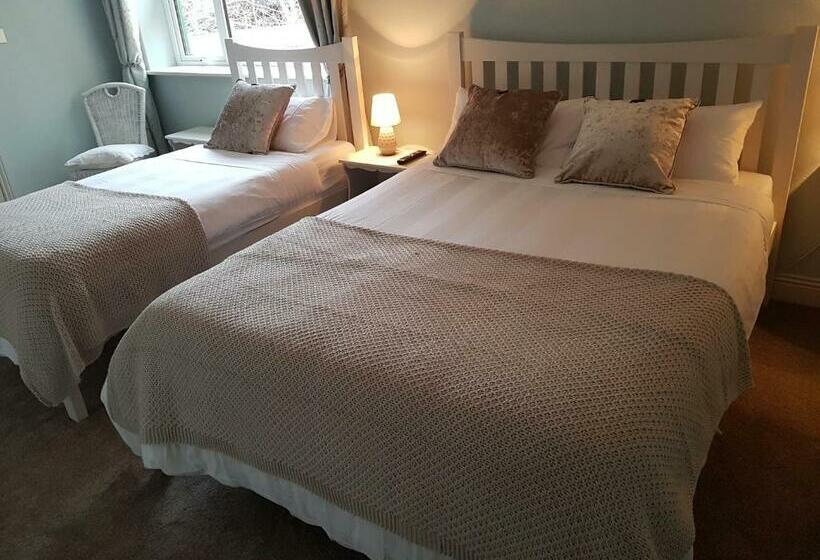 豪华三人间, Fairwinds Guest Accommodation