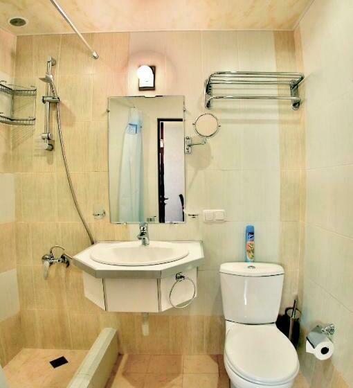 اتاق اکونومی, Hostel Jupiter