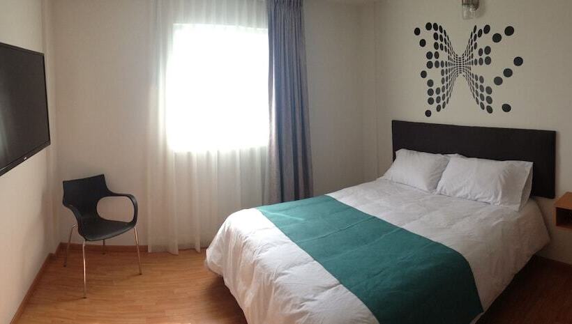 غرفة قياسية, Dajana Boulevard