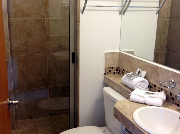 غرفة قياسية, Dajana Boulevard