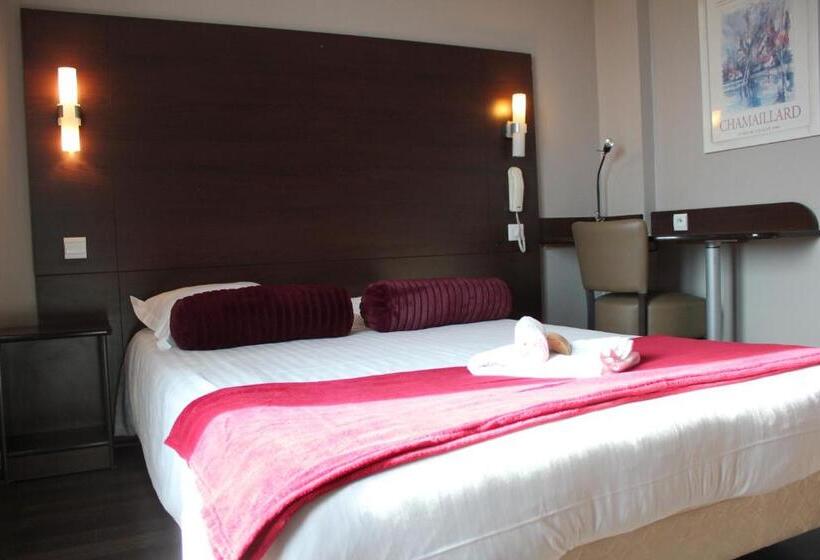 חדר סטנדרט יחיד, Hôtel De La Beauronne