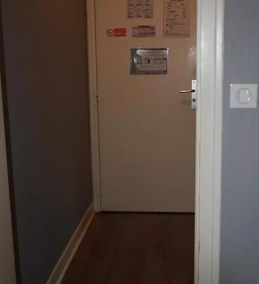 スタンダードトリプルルーム, Hôtel De La Beauronne