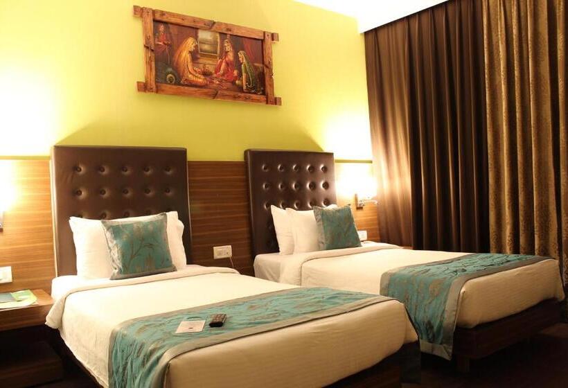 デラックスルーム, The Byke Suraj Plaza Pure Veg, Thane