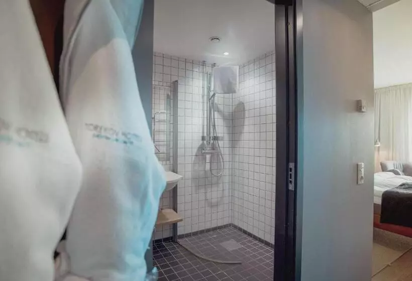 １ベッドルームハウス, Torekov Hotell