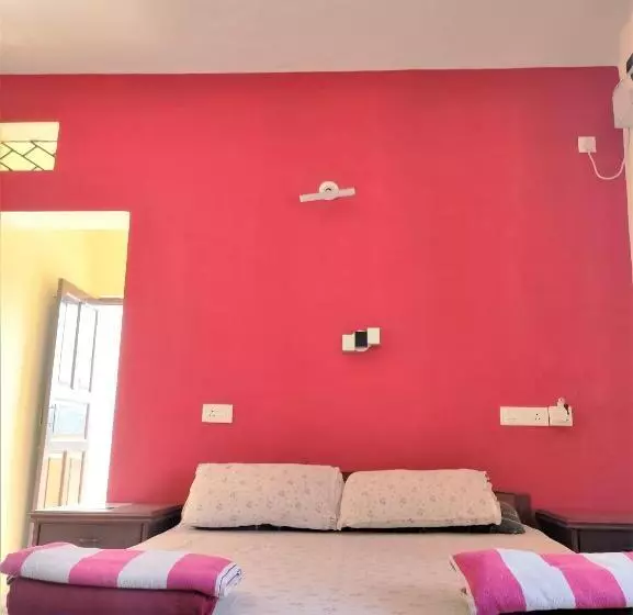オーシャンビュースタンダードルームバルコニー付き, Monte Villa Guest House