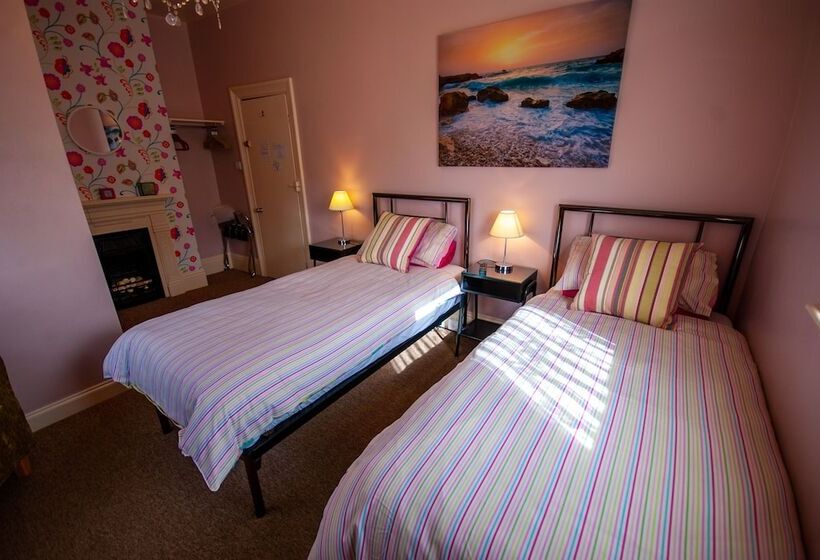 חדר סופריור, The Ryedale