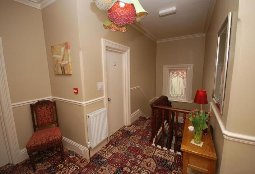 חדר סטנדרט יחיד, The Ryedale