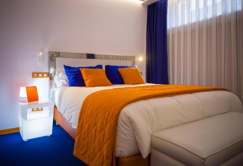 غرفة قياسية, Resotel