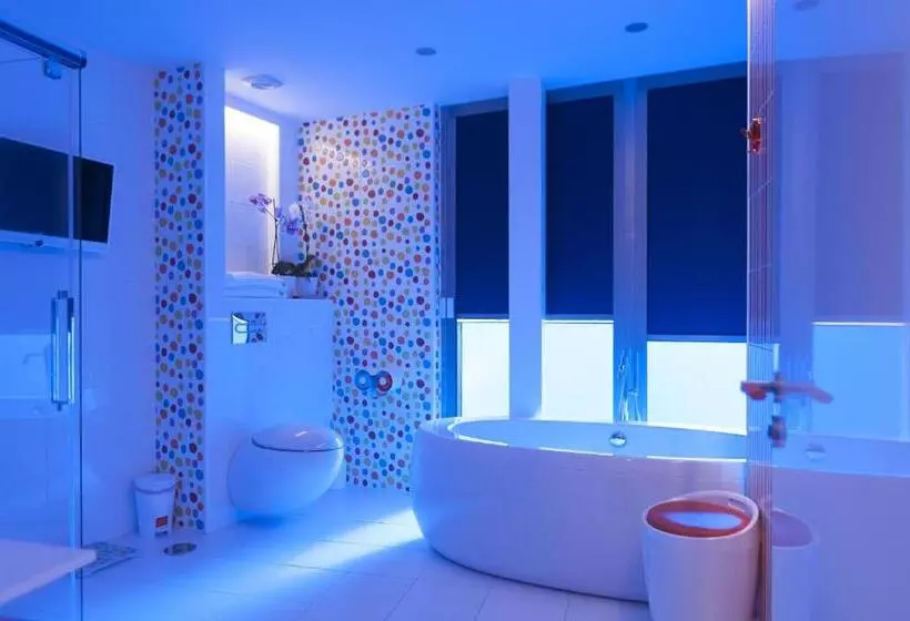 ジュニアスイート, Resotel