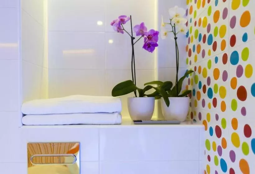 ジュニアスイート, Resotel