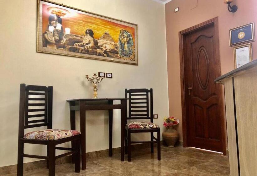 اتاق استاندارد با چشم‌انداز, Sphinx Palace Pyramids View Inn