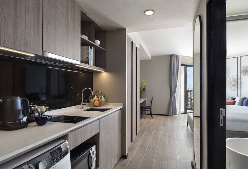 استودیوی پریمیوم, Somerset Pattaya   Sha Plus