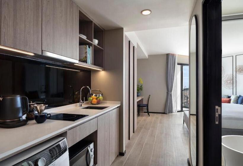 استودیوی پریمیوم, Somerset Pattaya   Sha Plus