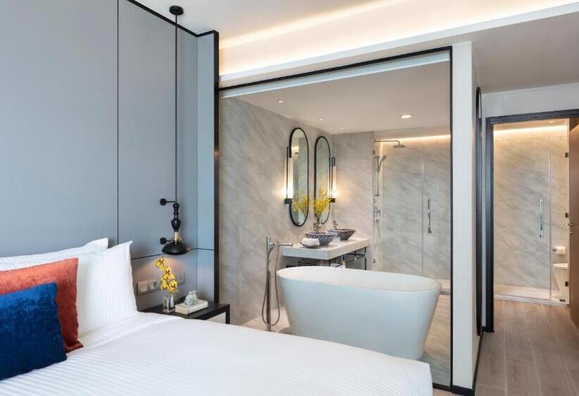 2 Bedroom Premium Apartment Sea View, Somerset Pattaya   Sha Plus