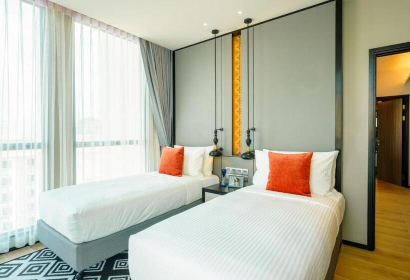 آپارتمان مدیریتی 3 خوابه, Somerset Pattaya   Sha Plus