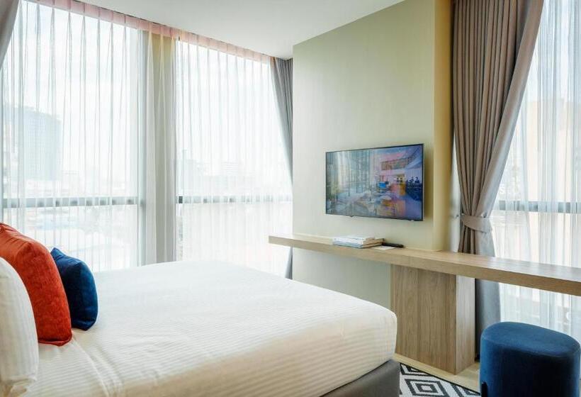 آپارتمان مدیریتی 3 خوابه, Somerset Pattaya   Sha Plus