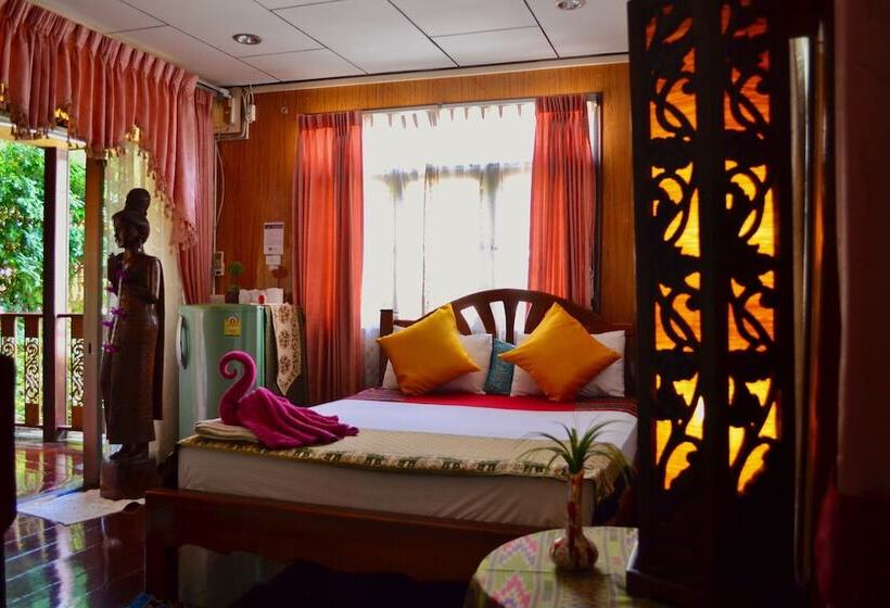 غرفة ديلوكس, Baifern Homestay