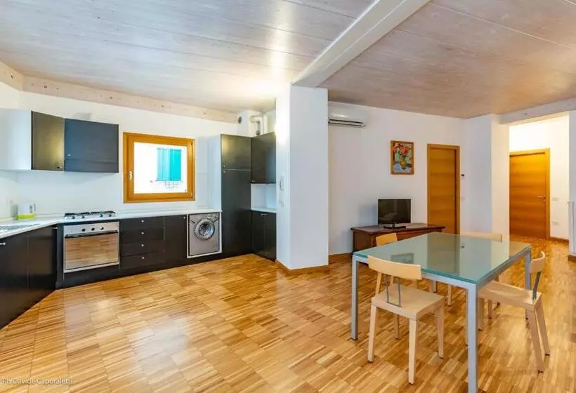 ２ベッドルームアパートメント, Castello Di Monterado