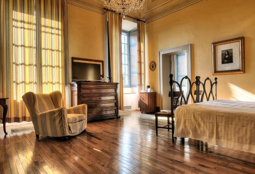 סוויטה, Castello Di Monterado