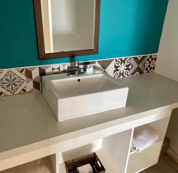 标准间, Castillos Del Mar