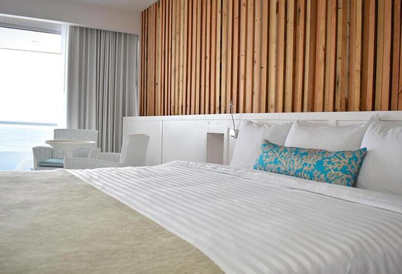 标准间, Castillos Del Mar