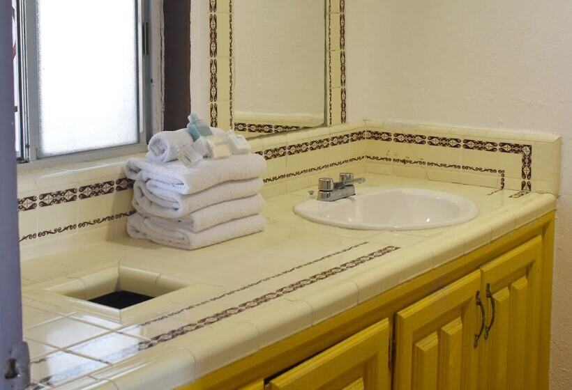 标准间, Castillos Del Mar