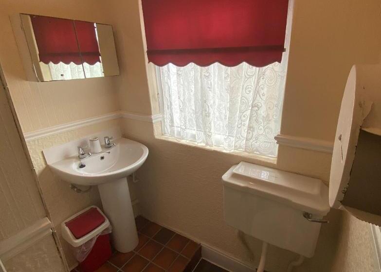 Номер Economy, Grange House