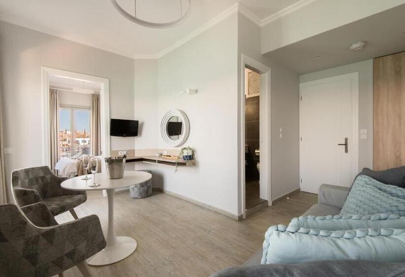 סוויטה נוף לים, Klimis