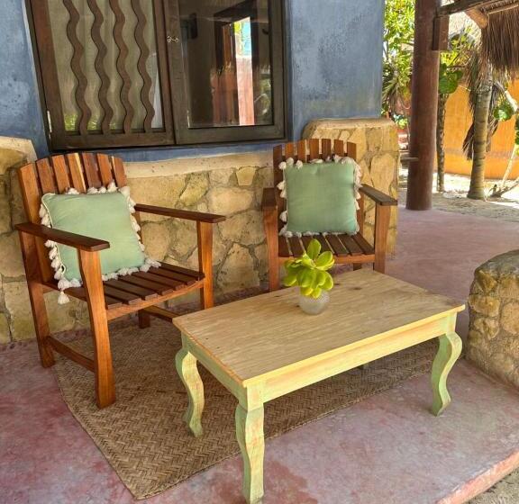 חדר משפחתי, La Conchita Tulum