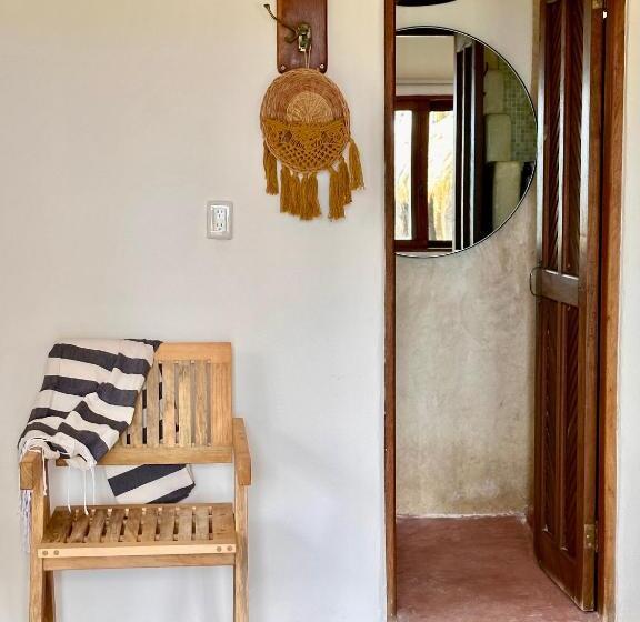 מיטת קינג בסוויטה, La Conchita Tulum