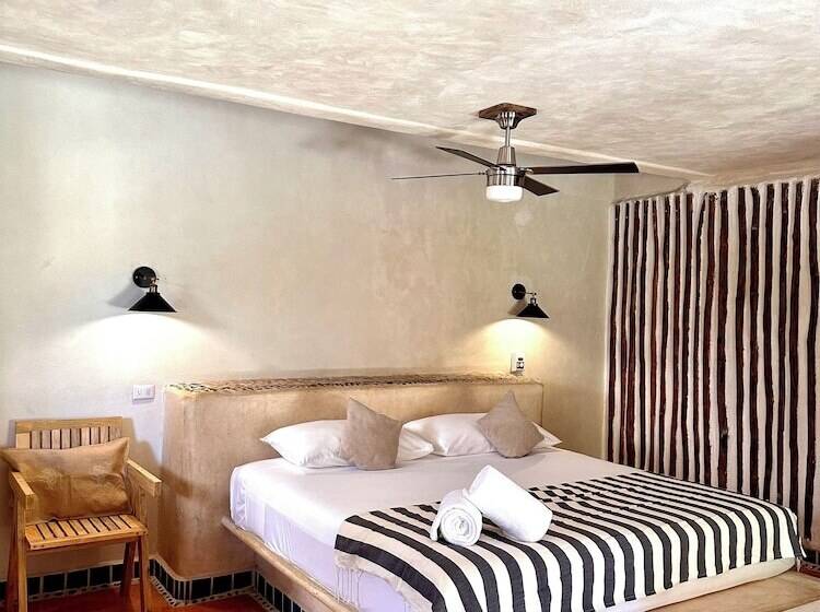 Quarto Estandar, La Conchita Tulum