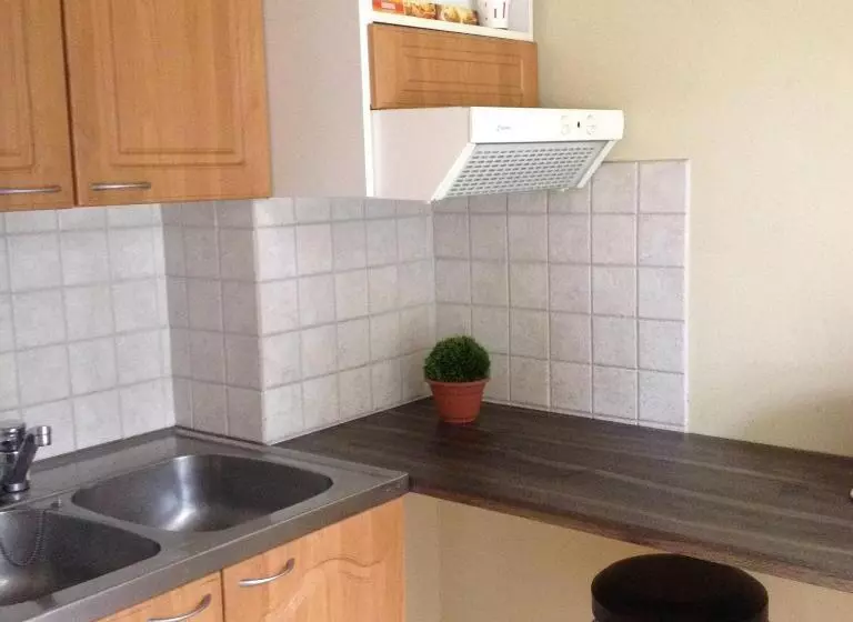 Standard Neljän Hengen Huone, Lamminpää