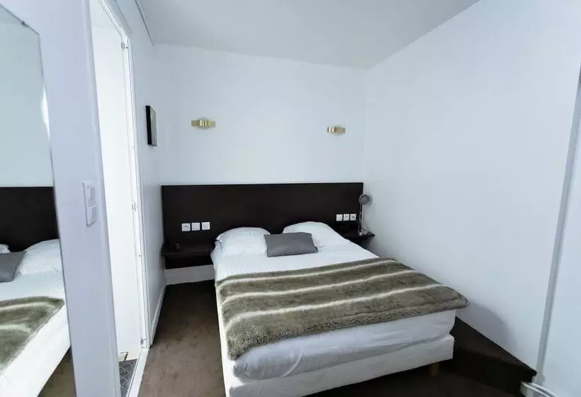 Standard Yhden Hengen Huone, Le Saint Louis