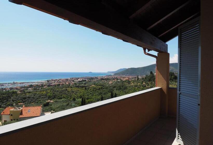 شقة غرفتين نوم مزودة بتراس, Agriturismo I Castellari