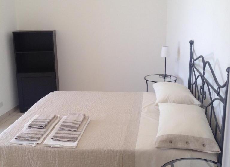 شقة غرفتين مطلة على البحر, Agriturismo I Castellari