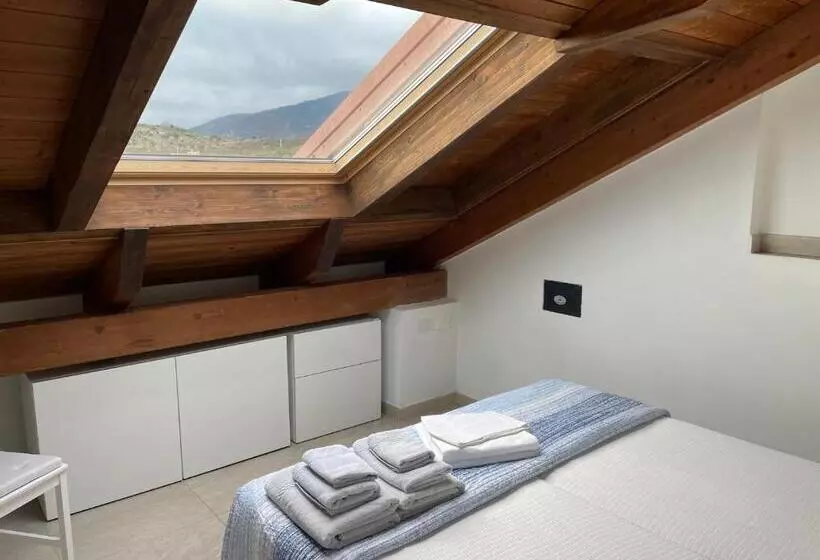 1 Bedroom Penthouse Apartment, Agriturismo I Castellari