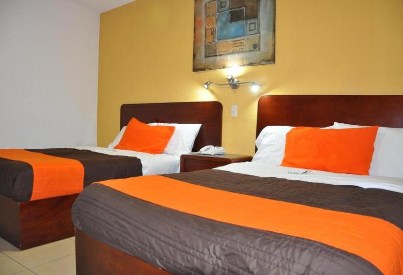 إستوديو ديلوكس, Santa Lucia Del Bosque