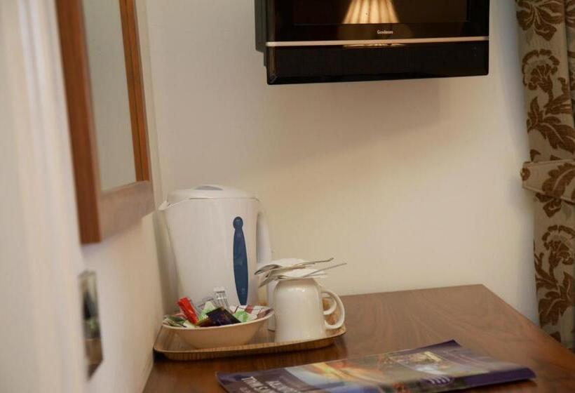 스탠다드 트리플 룸, The Golf