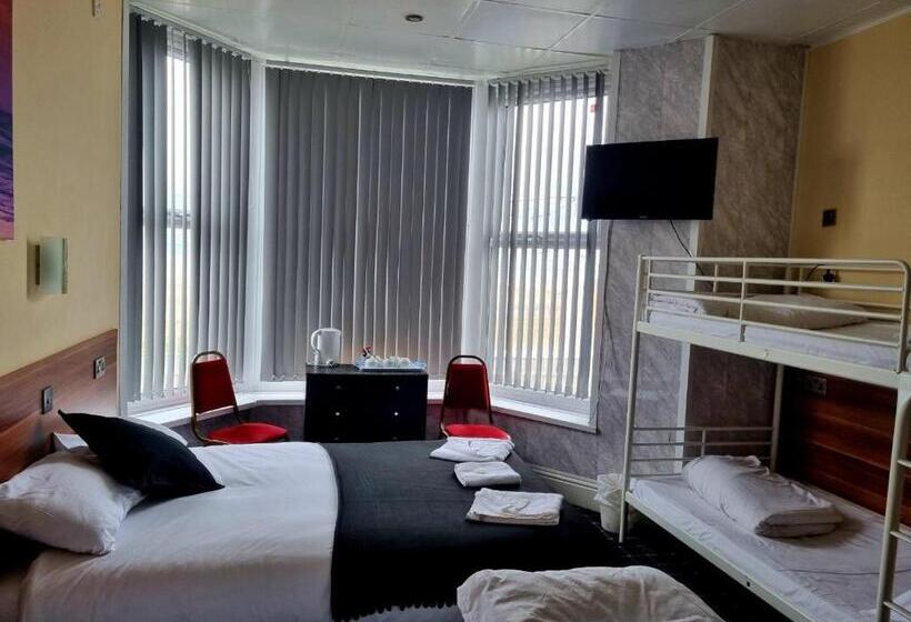 Пятиместный Стандартный Номер, The Royal Windsor