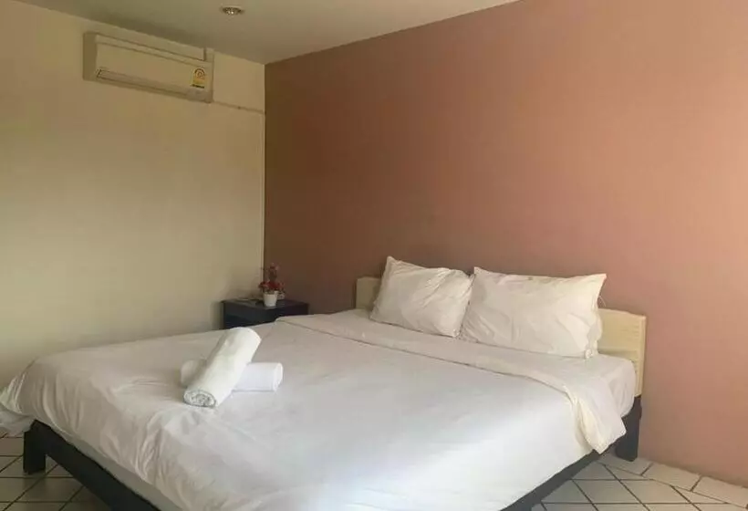 اتاق استاندارد با تخت بزرگ, Life In Town Chiangmai
