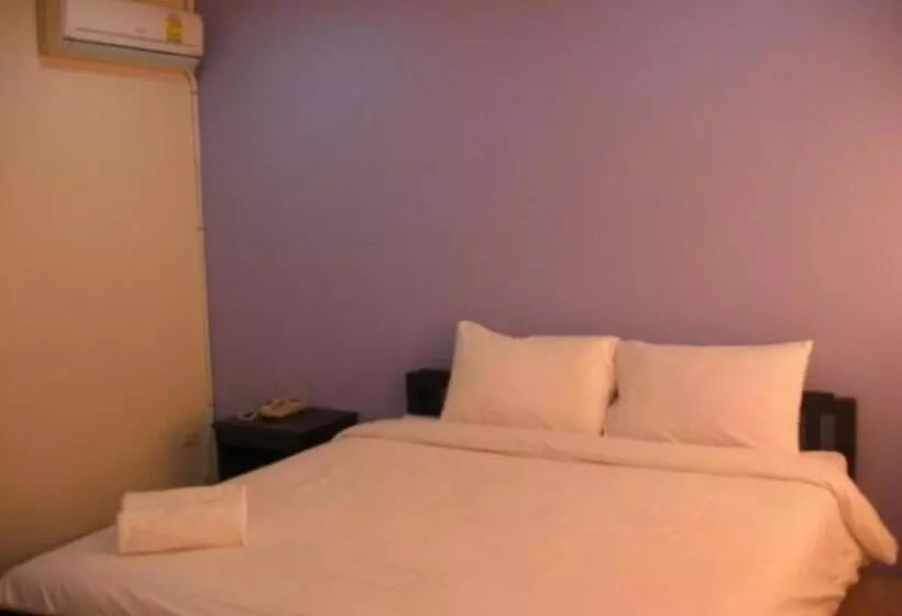اتاق استاندارد با تخت بزرگ, Life In Town Chiangmai