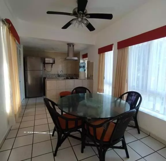 آپارتمان 2 خوابه, Villas Del Palmar Manzanillo With Beach Club