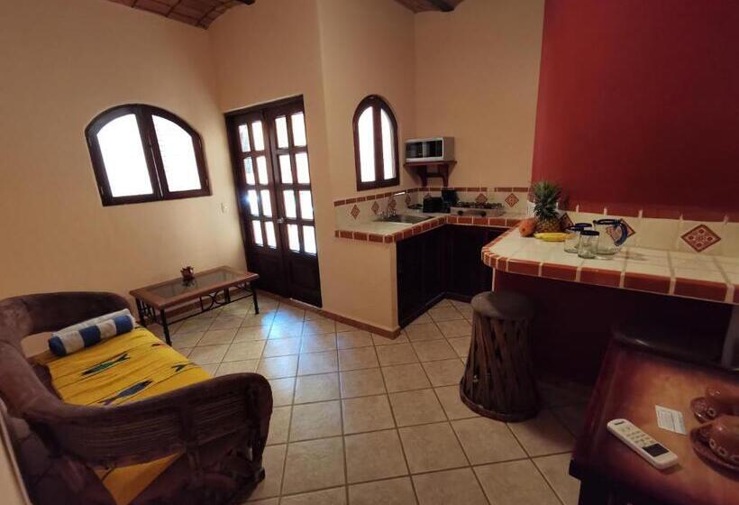 جناح مطلّ علي حمام السباحة, Villas Vista Suites Sayulita