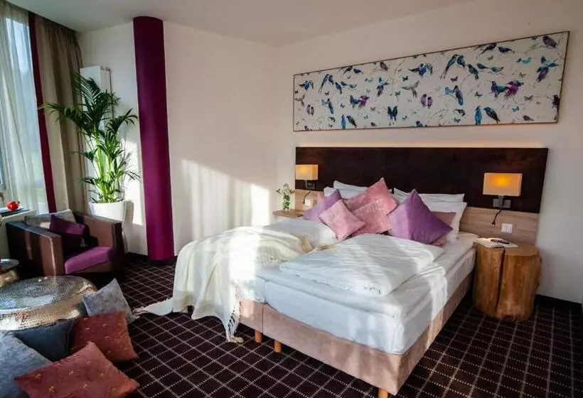 اتاق راحتی سه تخته, Business Class Hotel Ebersberg