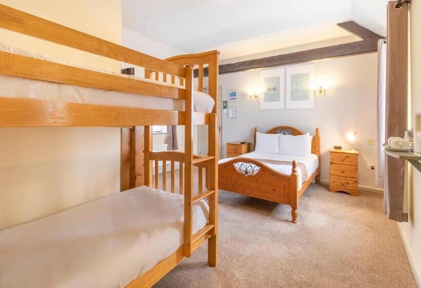 Четырехместный Номер Стандарт, Elm Farm Country House