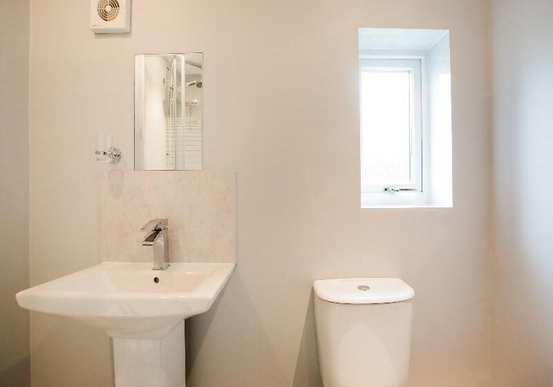 标准单人间, Elm Farm Country House